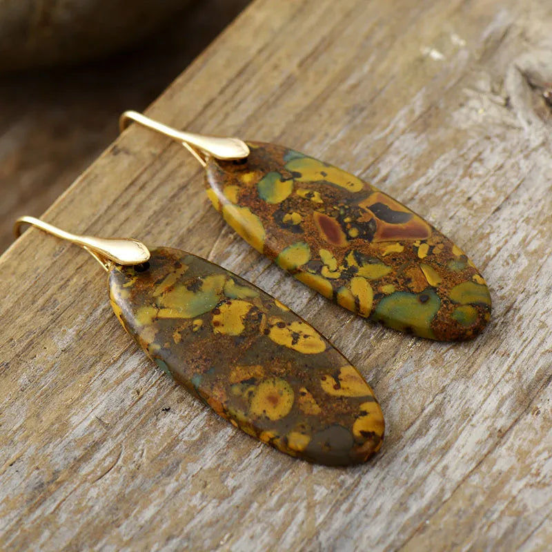 Aretes Colgantes en Piedra Natural y Cobre | Diseño Artesanal Elegante · Estilo Boho Chic · Regalo Visual Eco-Consciente · 65mm