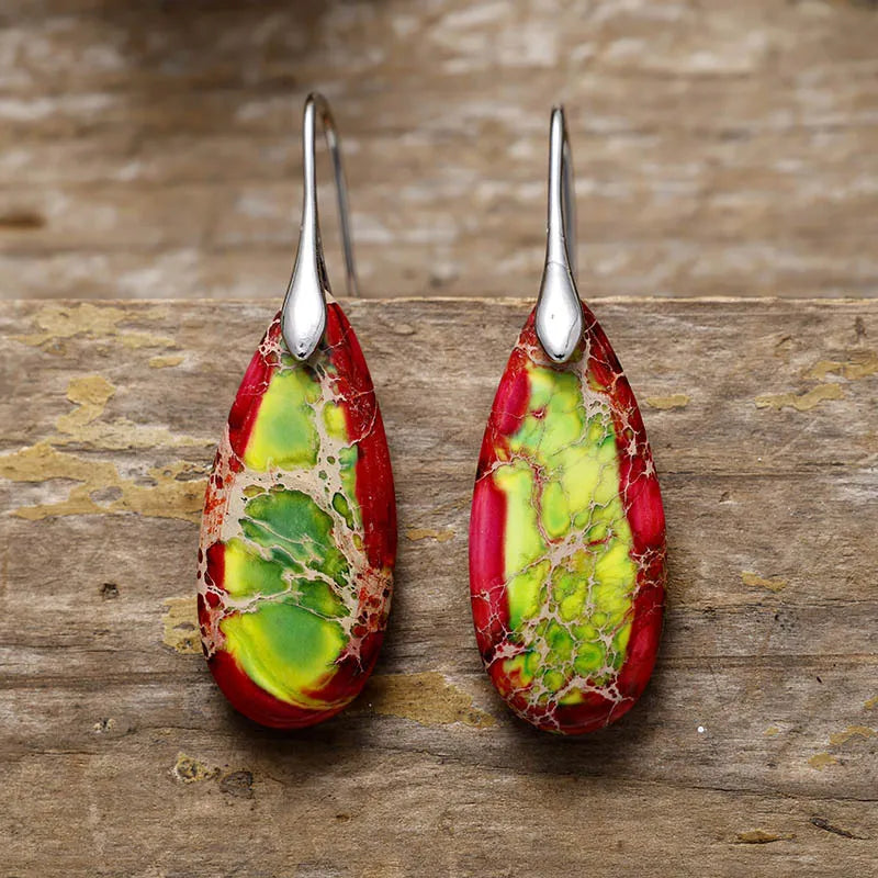 Aretes Colgantes “Teardrop” en Piedra Natural y Cobre | Diseño Artesanal Elegante · Estilo Boho Mineral · Joyería Eco-Consciente · 5.5cm